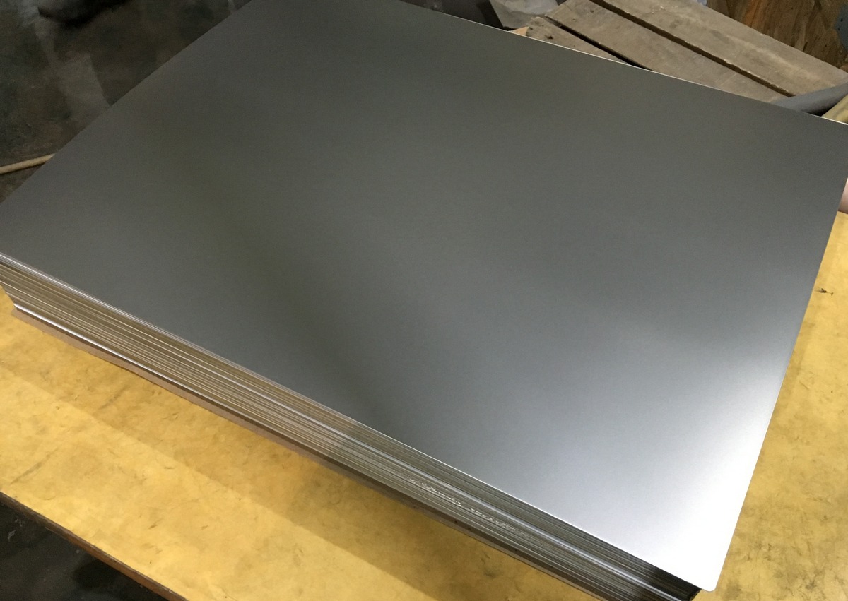 Алюминиевый лист 9х1600х2500 ВД1А